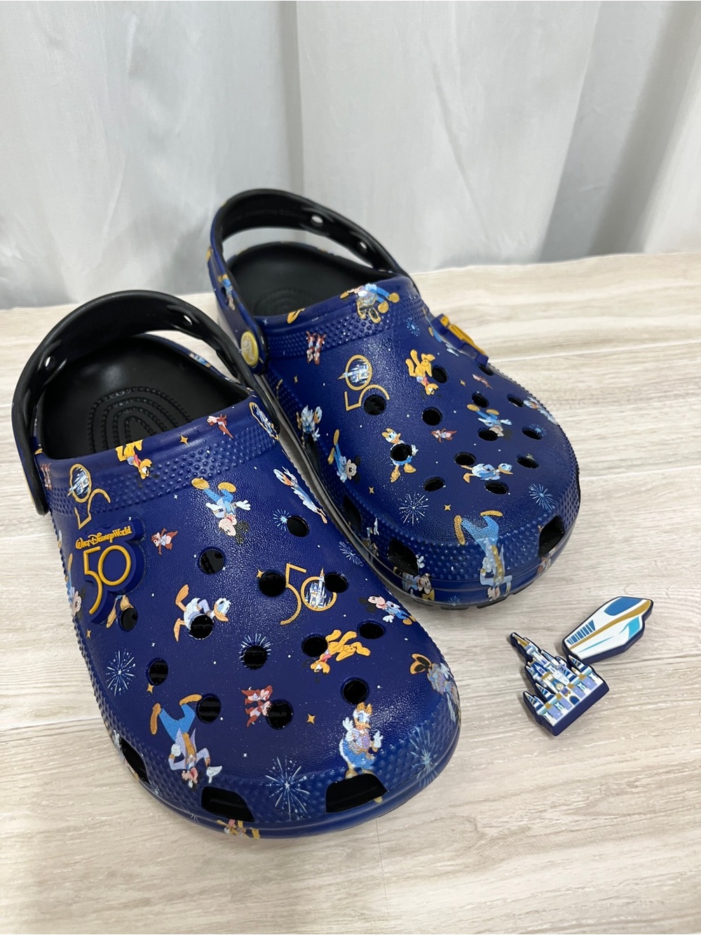 Disney World 50th Anniversary Classic Crocs Clogs Navy Print - Men 5 / Women 7